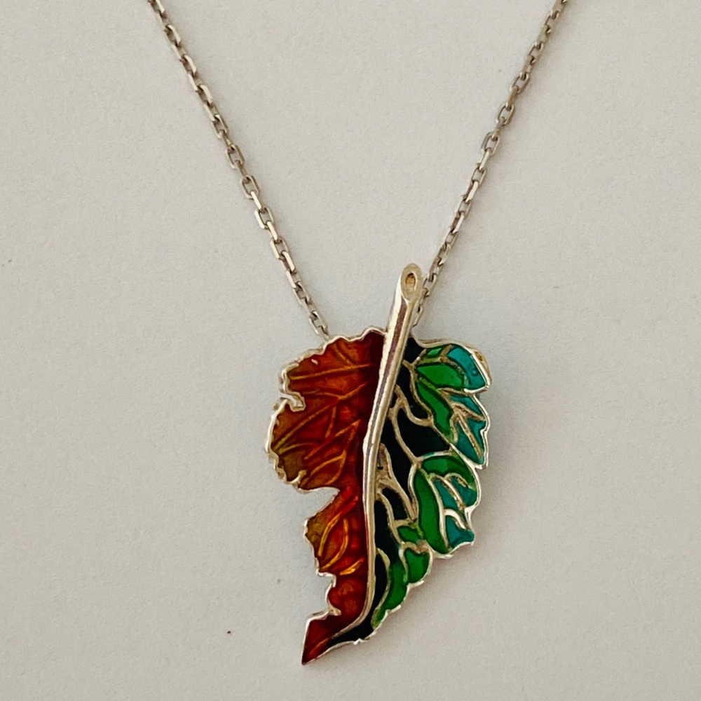 925 silver handmade enamel leaf necklace